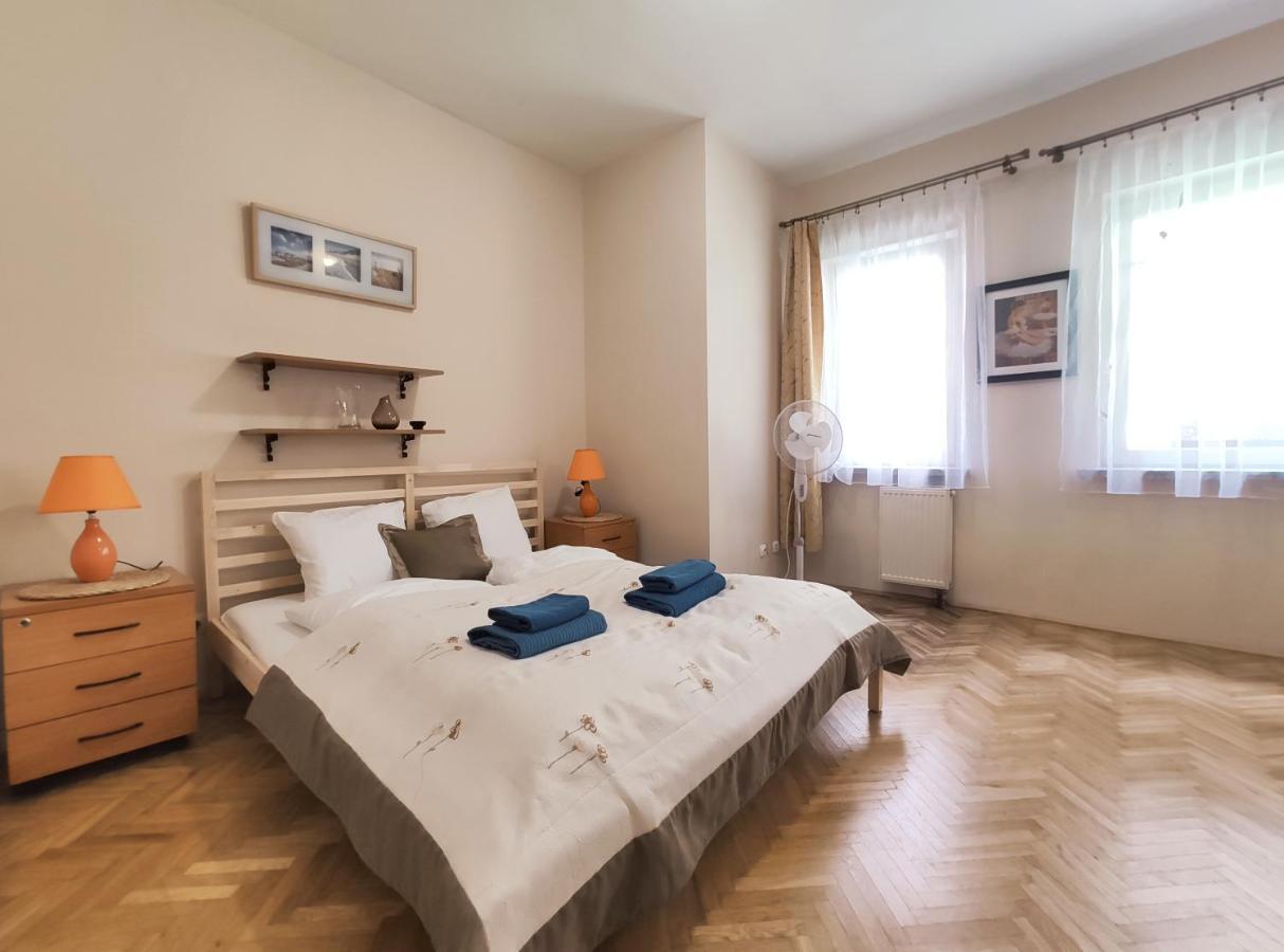 Plac Nowy 8A By Homeprime Krakow Ngoại thất bức ảnh