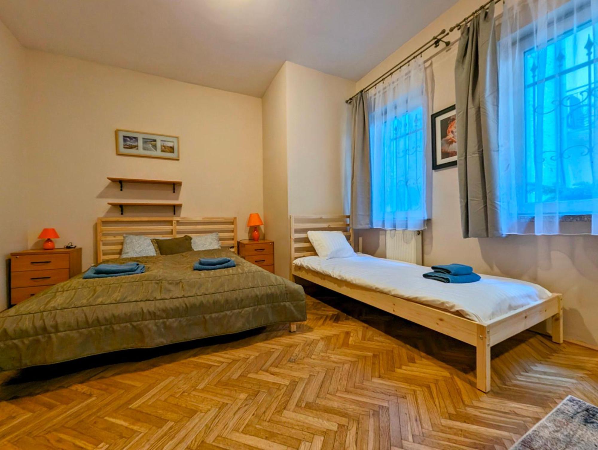 Plac Nowy 8A By Homeprime Krakow Ngoại thất bức ảnh